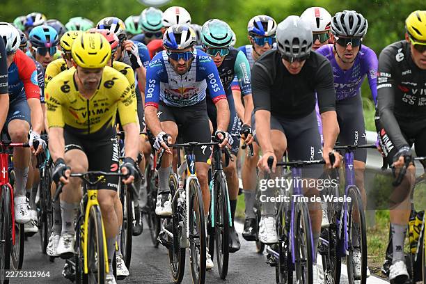 FanClubMoscon's tweet photo. #giroditalia #giroditalia2026 😍 🇮🇹 🇮🇹 🇮🇹 Forza Gianni #Moscon 🚜 💚 🤍 ❤️ #giannimoscon #TrattoredellaValdiNon #redbullborahansgrohe #borahansgrohe #BORAhansgrohe2026 #rbh #rbhprocycling stage 2 https://t.co/kObqwFuo7g