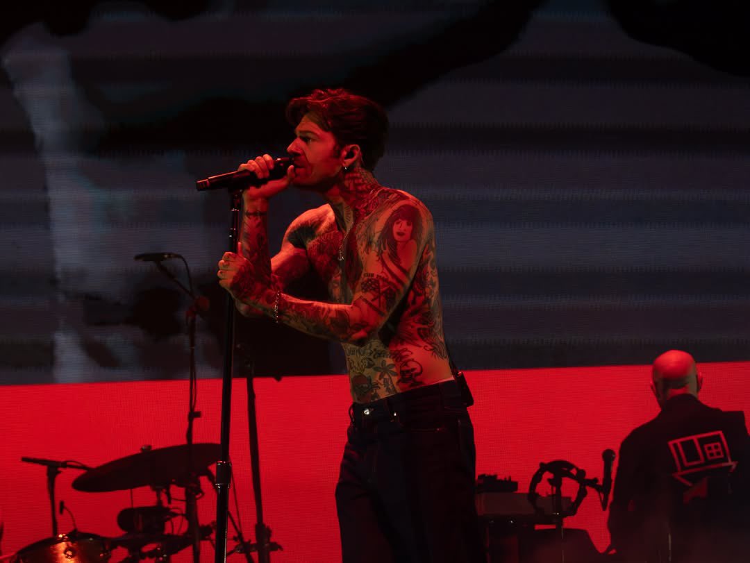 jesse rutherford pic tweet media