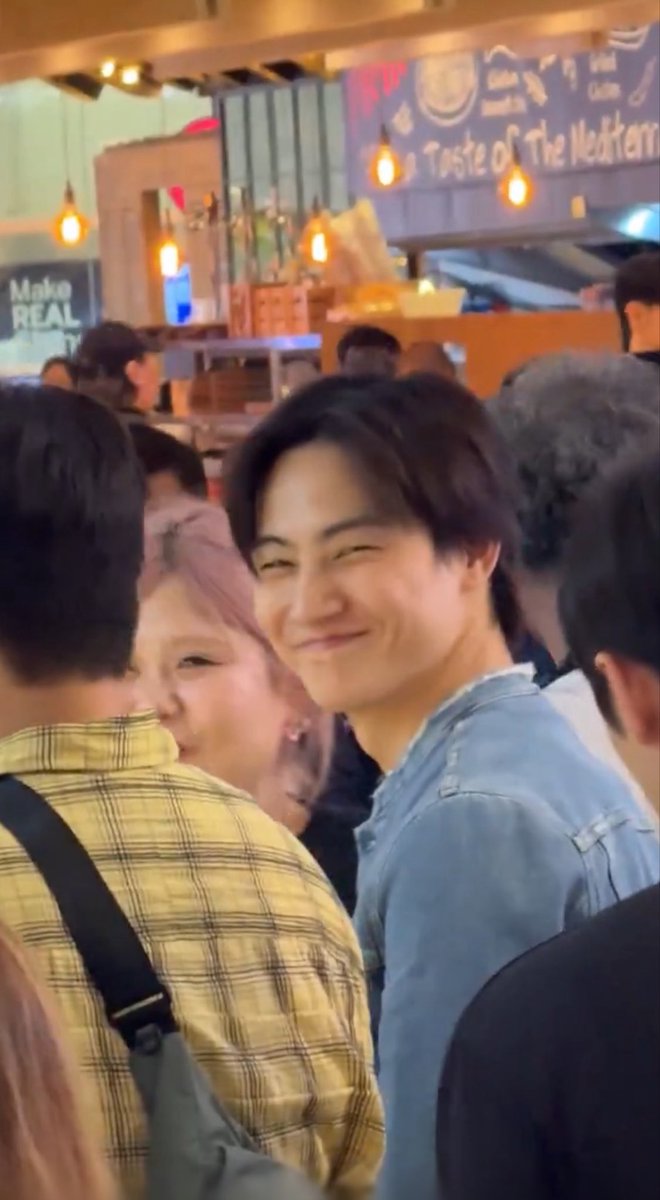 damn that smile...