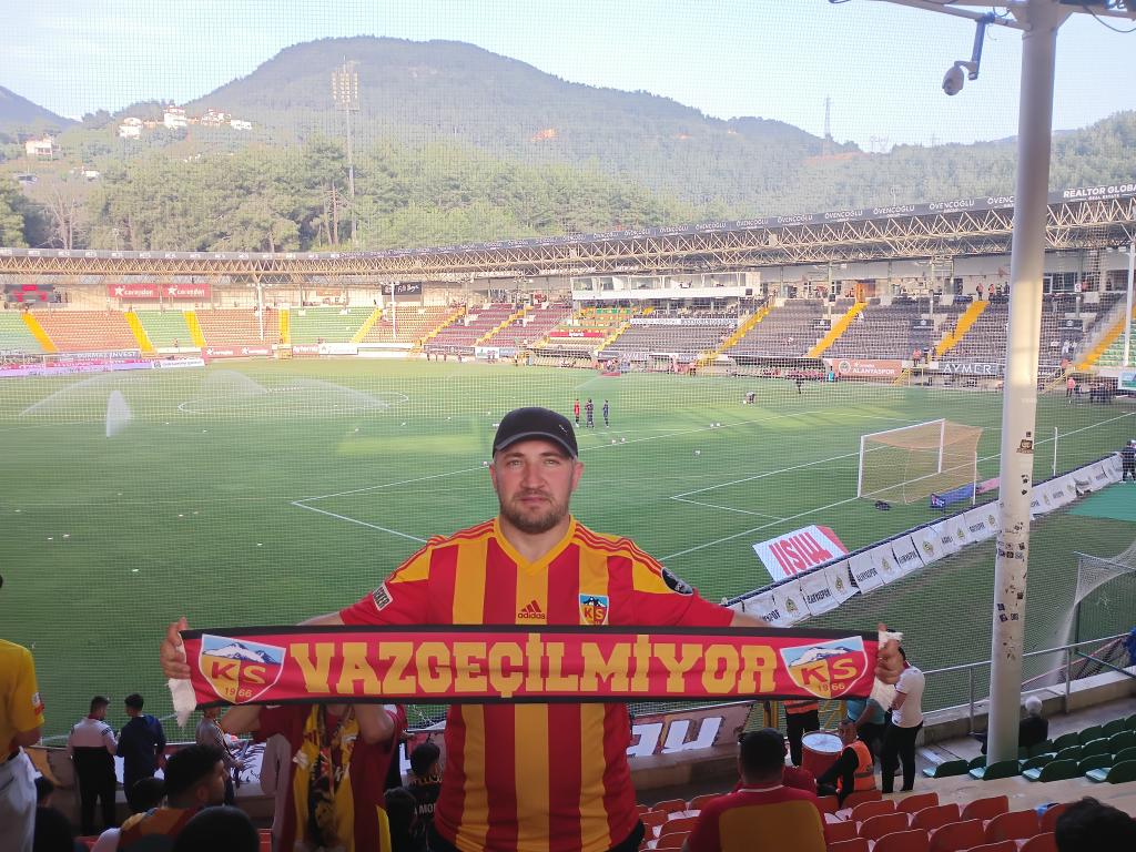 A.Burak038 tweet media