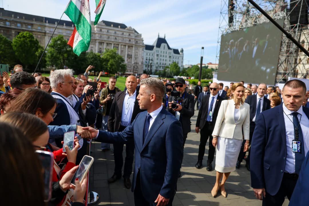 Tisza Párt tweet media