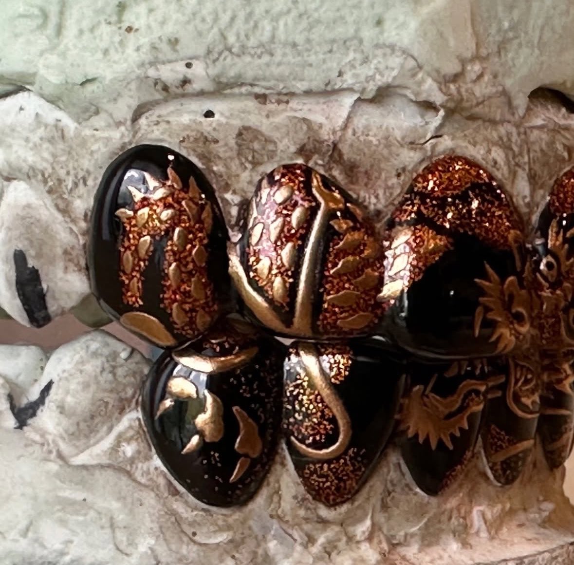 Rihanna's New "Urushi" Grillz by Tetsuya Akiyama