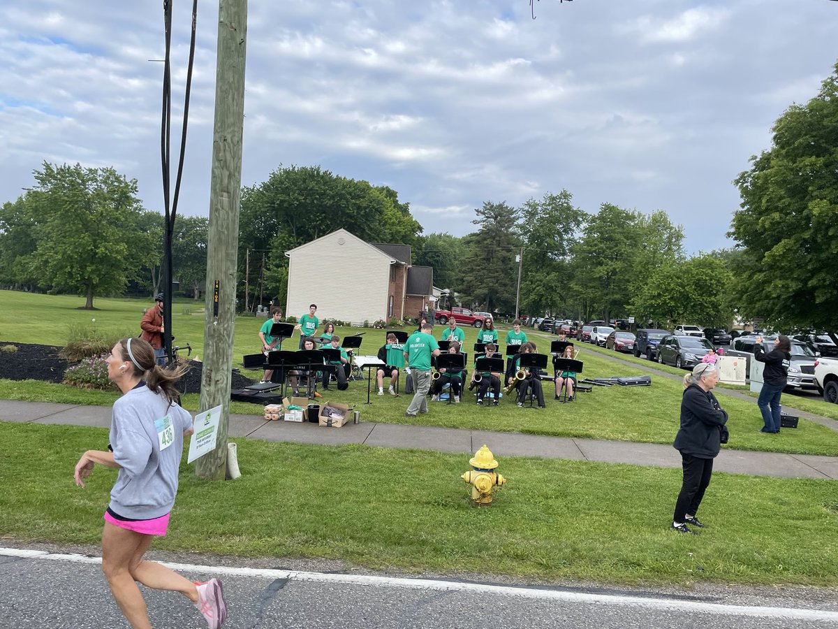 AndersonRaptors's tweet photo. Huge S/O to ALL the Raptors who participated in the fun and festivities at the @FH_5K this morning!! As always, @fhfeorg put an amazing event!! #AHSisFAMILY @FHSchools https://t.co/6k2b6ilxTb