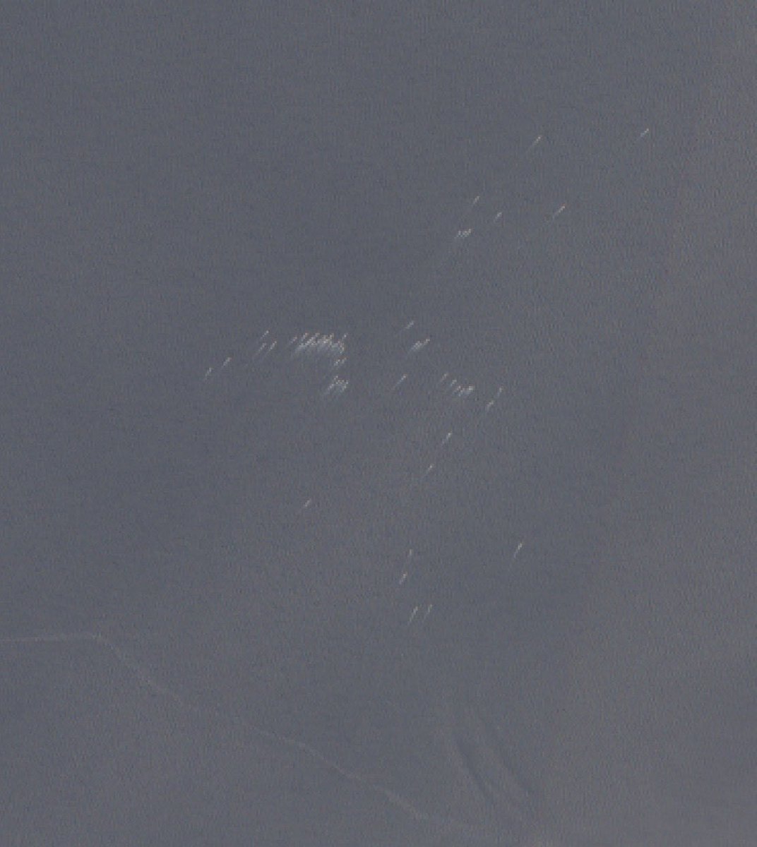 NEW: Iran is exercising full operational control over the Strait of Hormuz this morning with more than 130 IRGC speedboats visible across two large formations in what appears to be a major new mining operation, per Sentinel-2 satellite imagery.

Qatar is simultaneously attempting