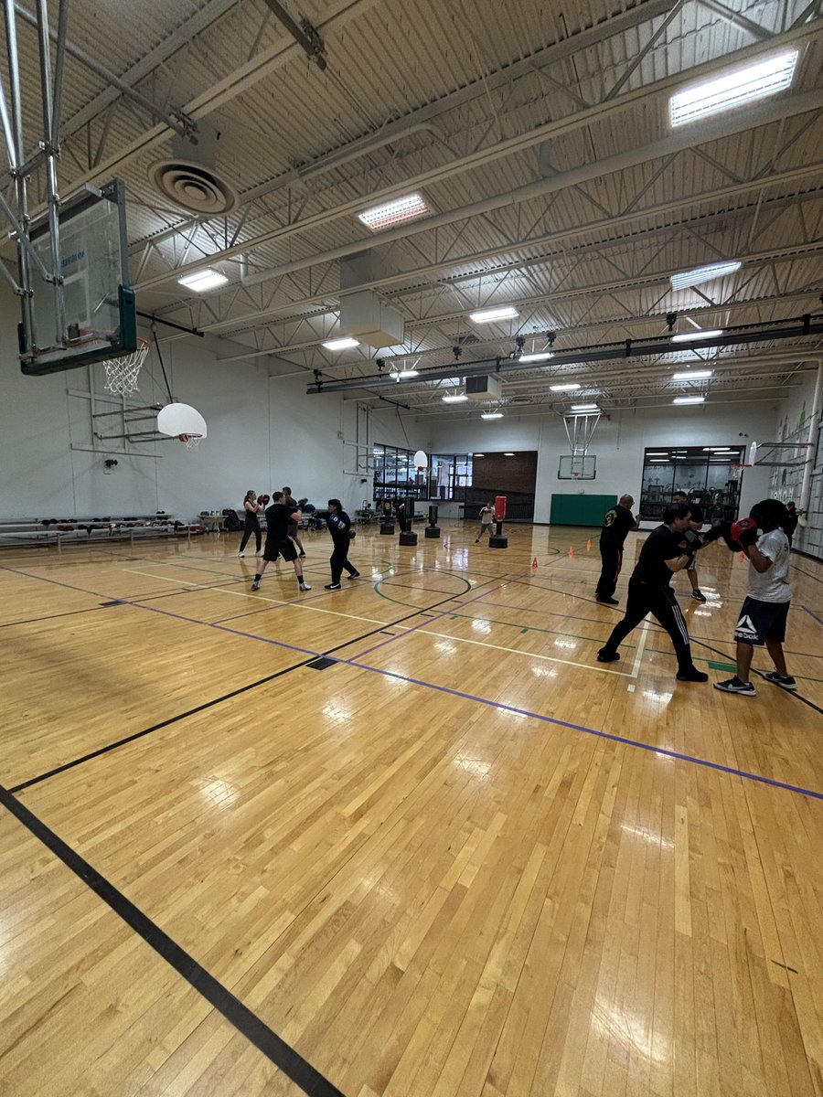 Davis Boxing Club tweet media