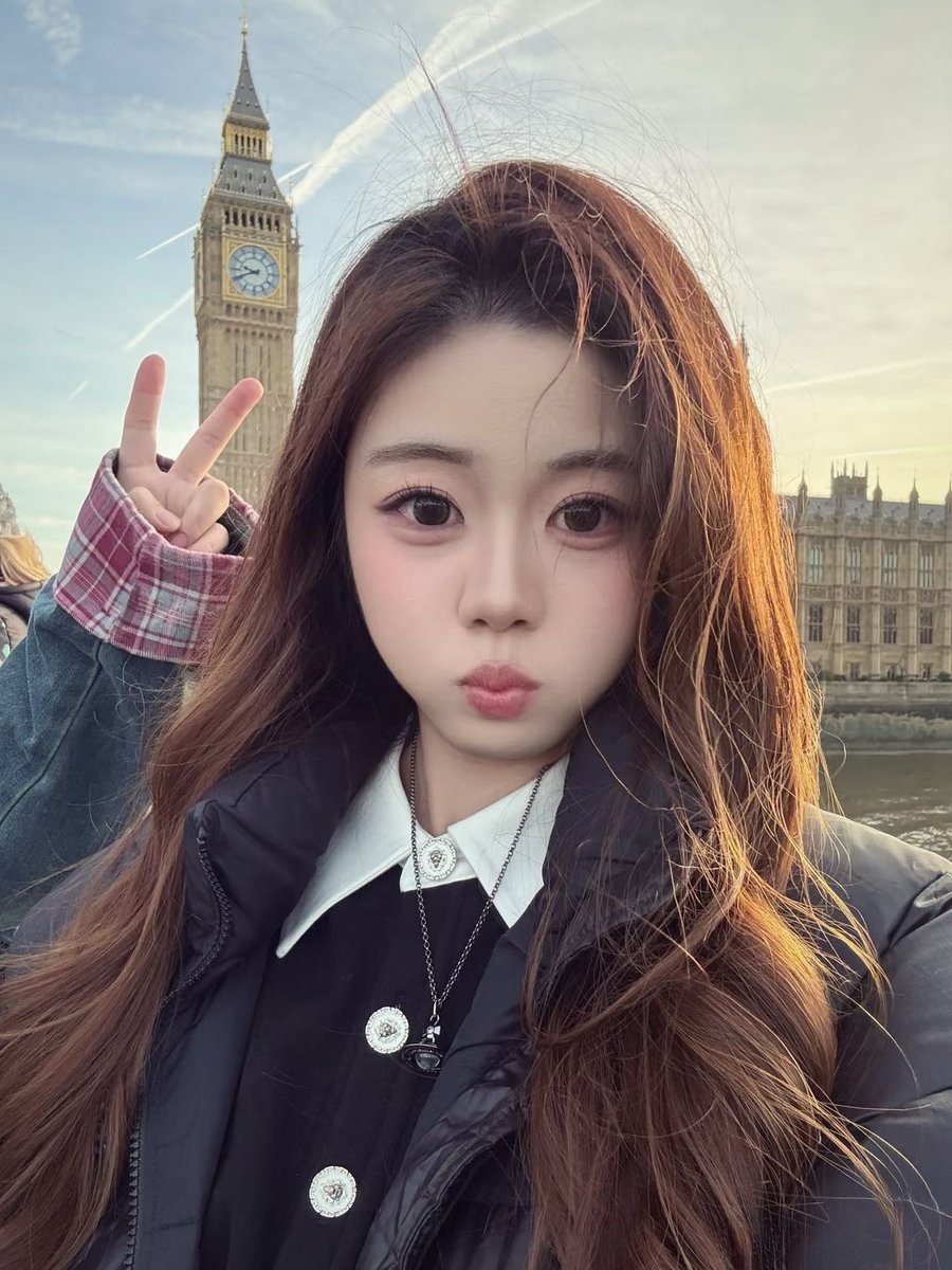 Evai2hm's tweet photo. bigben #伦敦交友 https://t.co/QKTO6L9j5O