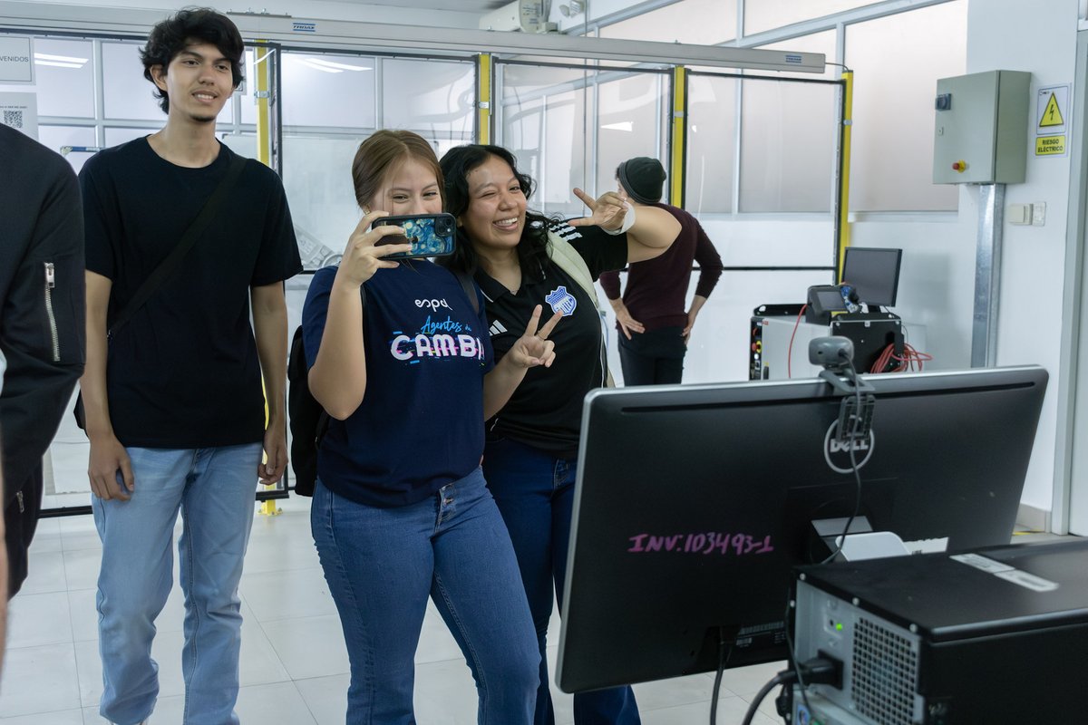 asofimcp's tweet photo. 💙✨ ¡Bienvenidos, novatos! ✨💙

Esperamos que esta novatada haya sido el inicio de una etapa llena de experiencias, amistades y grandes momentos dentro de FIMCP 🚀📸

¡Gracias por compartir su energía con nosotros! #ESPOL #ASOFIMCP #Novatada https://t.co/JVGAgSI8Wg