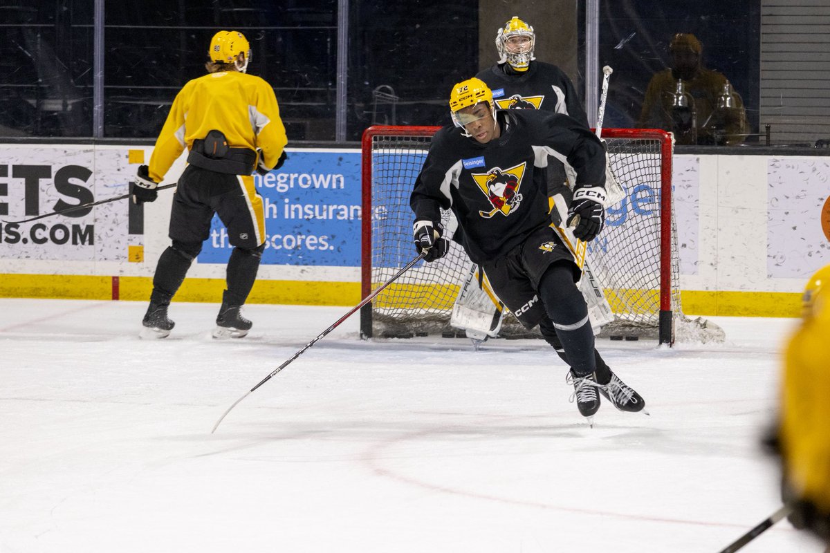 WBSPenguins's tweet photo. 🗣️ BILL BILL BILL BILL https://t.co/gwgos7qK5l