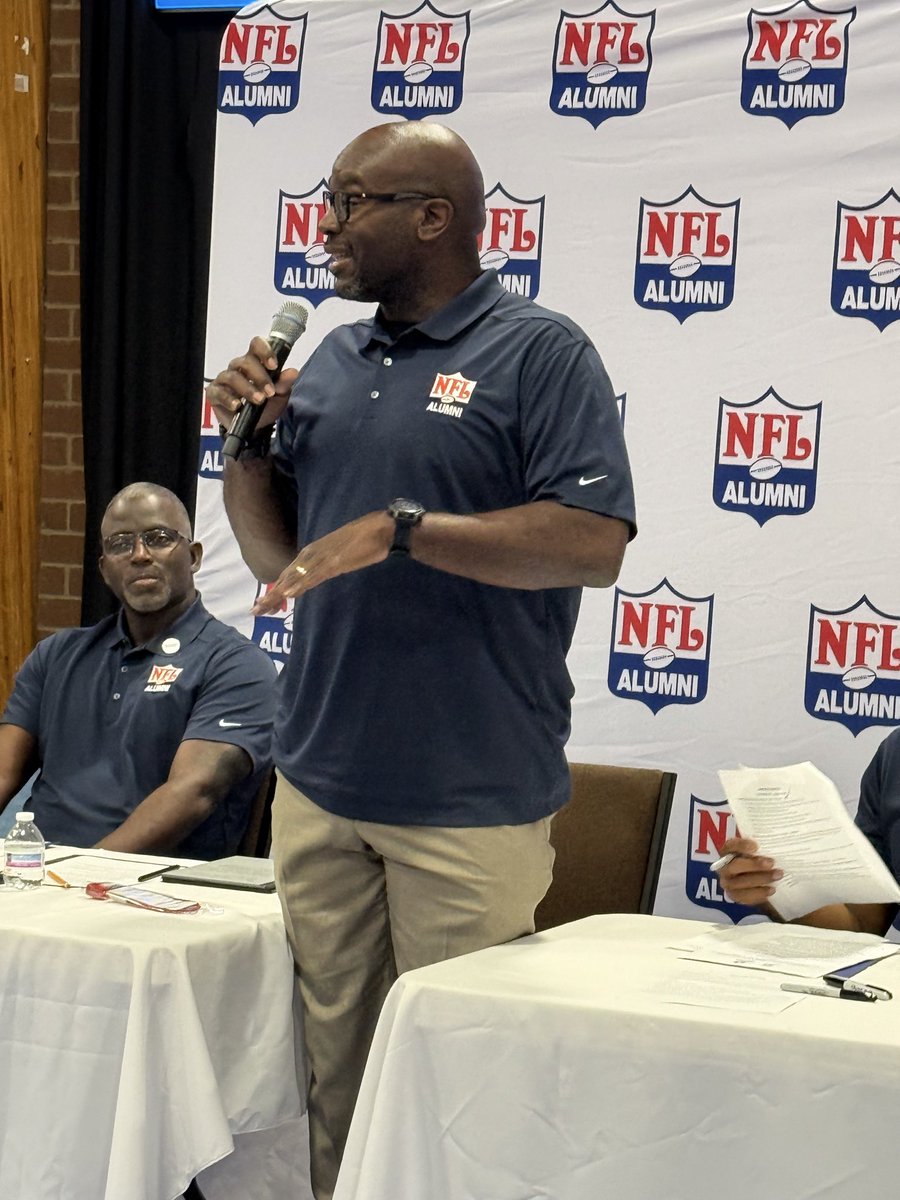 NFL Alumni tweet media