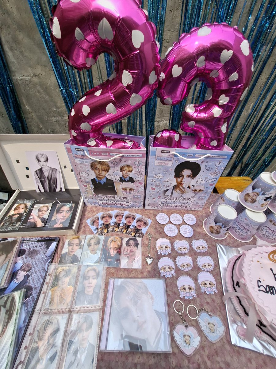 itsleowon's tweet photo. happy sangwon day with baby pink—blue team 🩵🩷💭 thankyou for today luv y!¡ ft. @kstarllyz

#WhereOurDreamsBloom #WODB
#HappySangwonDay 
#SANGWON #상원 https://t.co/QfnDukVuIy