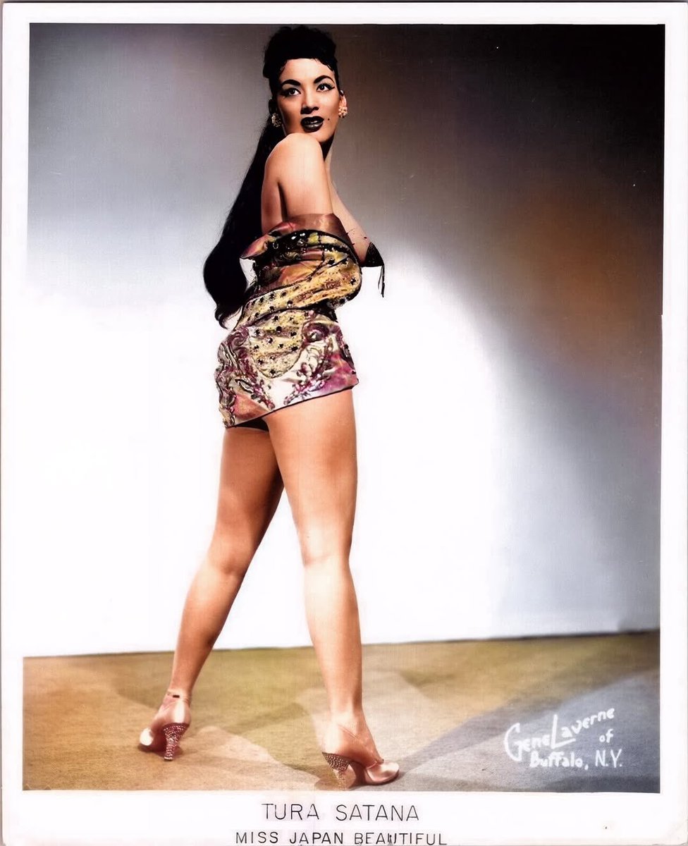 theturasatana's tweet photo. While #TuraSatana‘s role in #burlesque is much lesser known than her role as a #cultmovie queen, it was her routine and physicality that won her the attention of director #RussMeyer and got her the role as #Varla in  in #FasterPussycatKillKill https://t.co/bWcFbxzm41