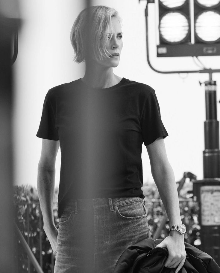 CharlizeThs5's tweet photo. I know I'm not perfect but I have a heart of Gold https://t.co/kQDAGvyafn