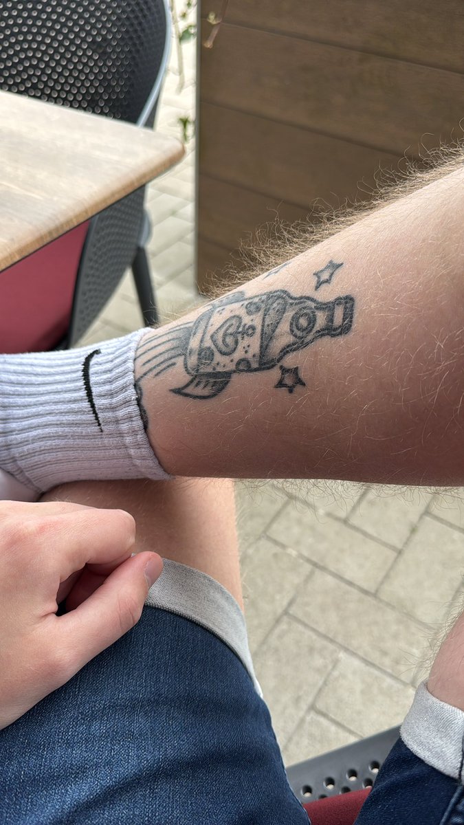 _SC1887's tweet photo. @ElliotStabler92 Das ist jetzt eher schlecht https://t.co/UN6orPBgsR
