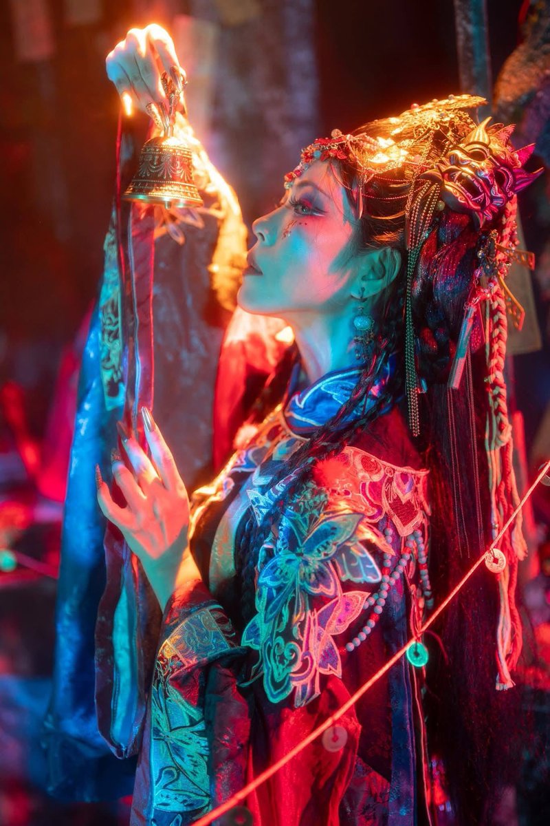 MrRabbitStudio's tweet photo. Cosplay

「儺起，夜伏。儺行，神至。」

- ᴘʜᴏᴛᴏ｜@MrRabbitStudio
- ꜱᴛᴜᴅɪᴏ｜@MRPL2023 https://t.co/6BYxfDIXei