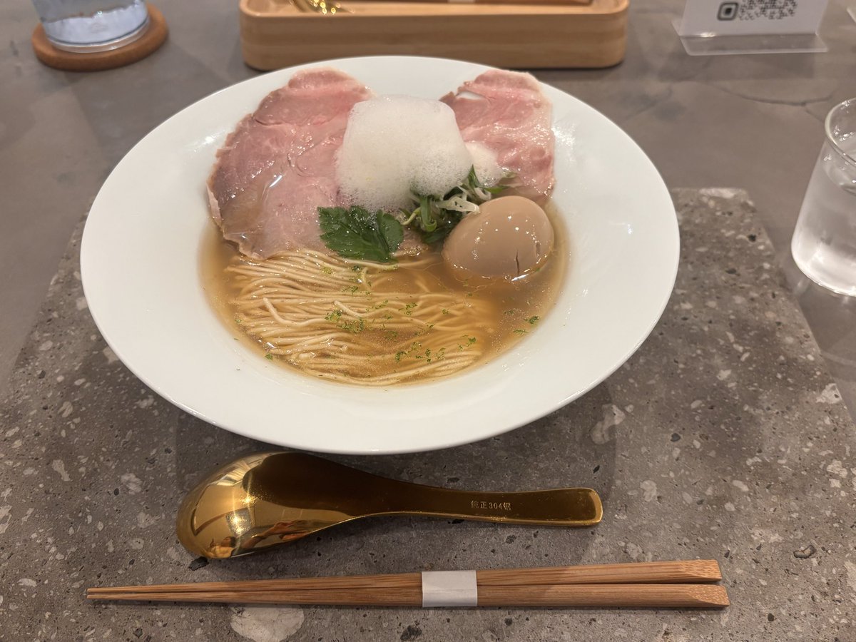 CSt_yc's tweet photo. 乳廠要做外泌體補給品、乳清蛋白粉，到乳廠拜訪看設備設置空間，看著看著不是喝牛奶，而是跑到余市吃拉麵、喝威士忌啦 https://t.co/pvr2zgdSr5