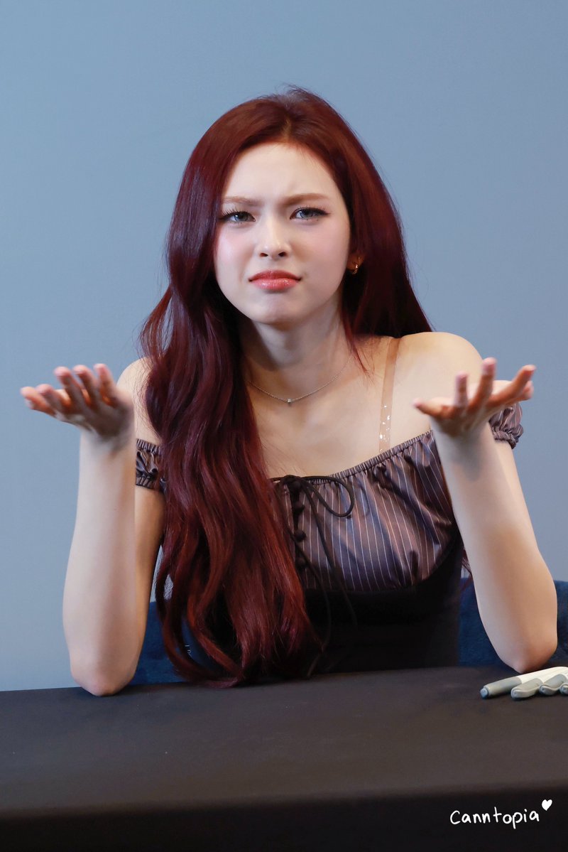 260509
🤷‍♀️

#CHIQUITA #BABYMONSTER
#치키타 #베이비몬스터
