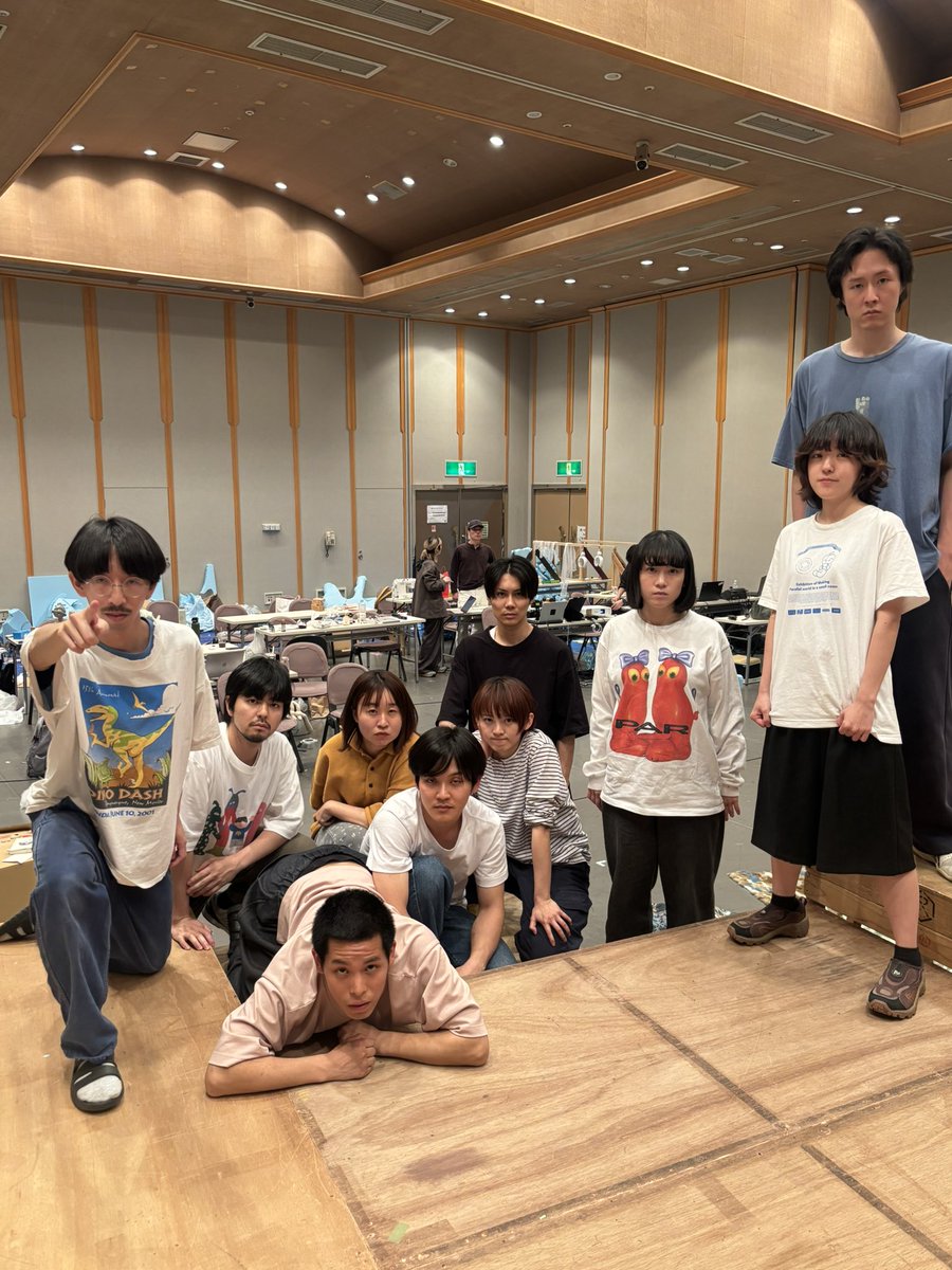 bokura_ha_kondo's tweet photo. 蓮見くん

演劇、ちょっと流行ってきてるで

オール南極より https://t.co/cdQ5EZTXlC
