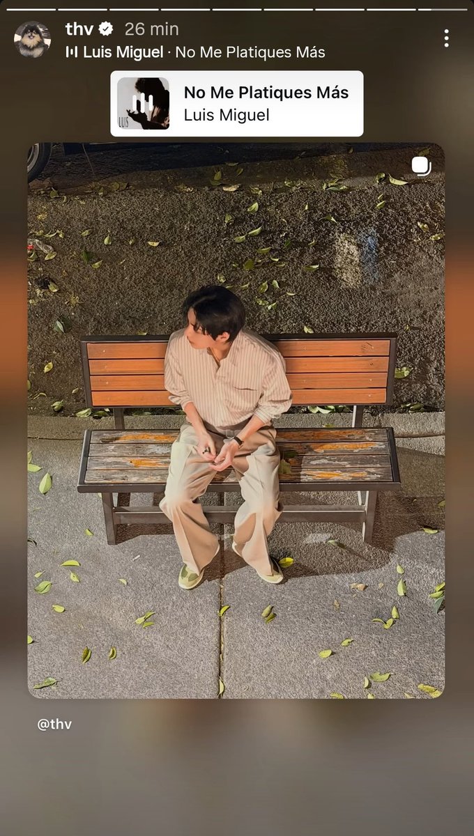 MariaLachimolal's tweet photo. Cada cosa que ha pasado con BTS en México se siente surrealista... 
1. Que hayan estado en el Zócalo 
2. Que hablen español fluido
3. Que hayan ido a las luchas 
4. Que Tae suba historias con canciones de Luis Miguel 
5. Que JK reportee un video de cuando hablas coreano y español https://t.co/HbjqcEa0Tx