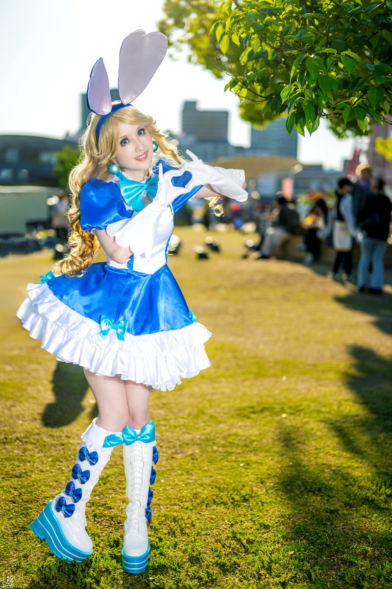 momo_ff9's tweet photo. 【コスプレ】プリン・ア・ラ・モード
ブレイブリーデフォルト

かみこす楽しかった～！😆
パニエ新しくしたらスカートの広がりの可愛さアップしたよ🫶

#かみこす
#BRAVELYDEFAULT https://t.co/wEVglc8QJb