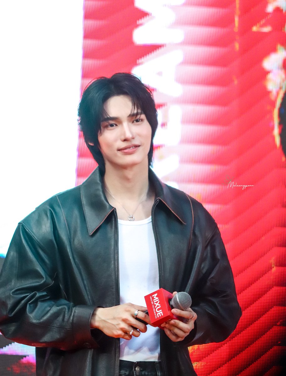 มป☀️🐰🌈🤍💚ilysm lil bro tweet media