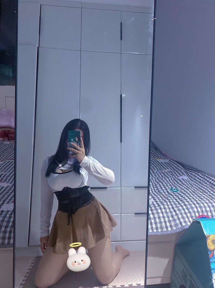 福照！下午才刚结束的🥵谁看？                                  

📷 赶紧看，我要删了…… https://t.co/782unz45TP