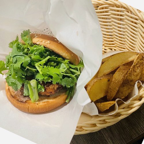 yutsuki_cs's tweet photo. 友達とパクチー貪ってきた🌿 https://t.co/yZx3M7Jhde
