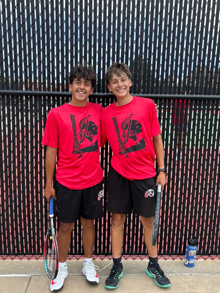 sportsguybrock's tweet photo. Liberal’s doubles team of J’Kobe Contreras and Easton Martinez make state at Maize regional. https://t.co/8mPxWwWGQV