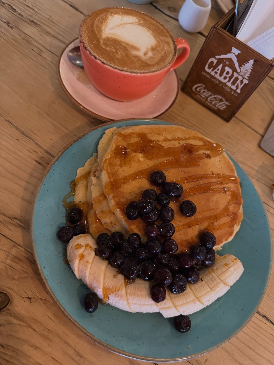TezzaBelle88's tweet photo. Met up with a friend for brunch π₯π
#thecabinsheffield #pancakes #thecabin #saturday #saturdayvibes https://t.co/l6dZPsRrxI