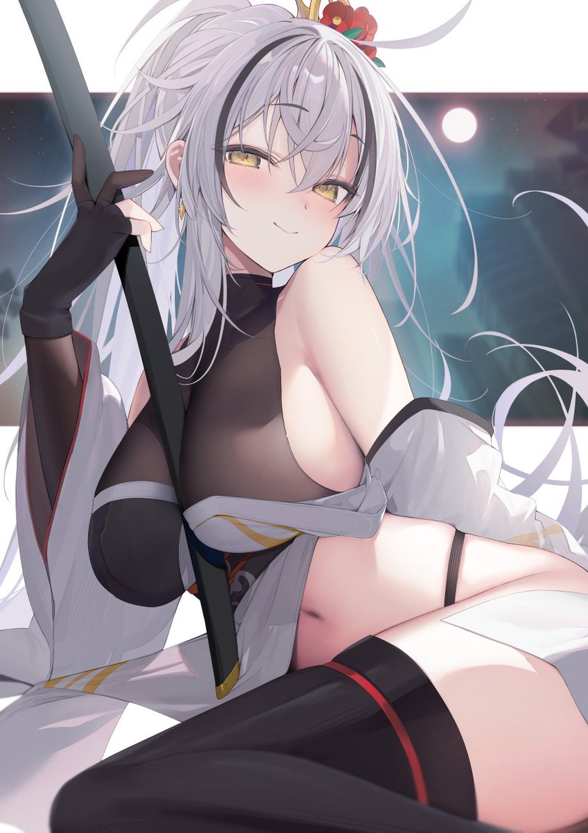 YabuuchiPanda's tweet photo. 月が綺麗ですね https://t.co/gV8nbvKcvC