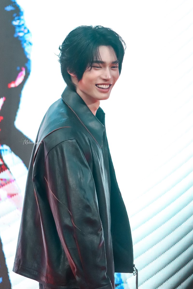 มป☀️🐰🌈🤍💚ilysm lil bro tweet media