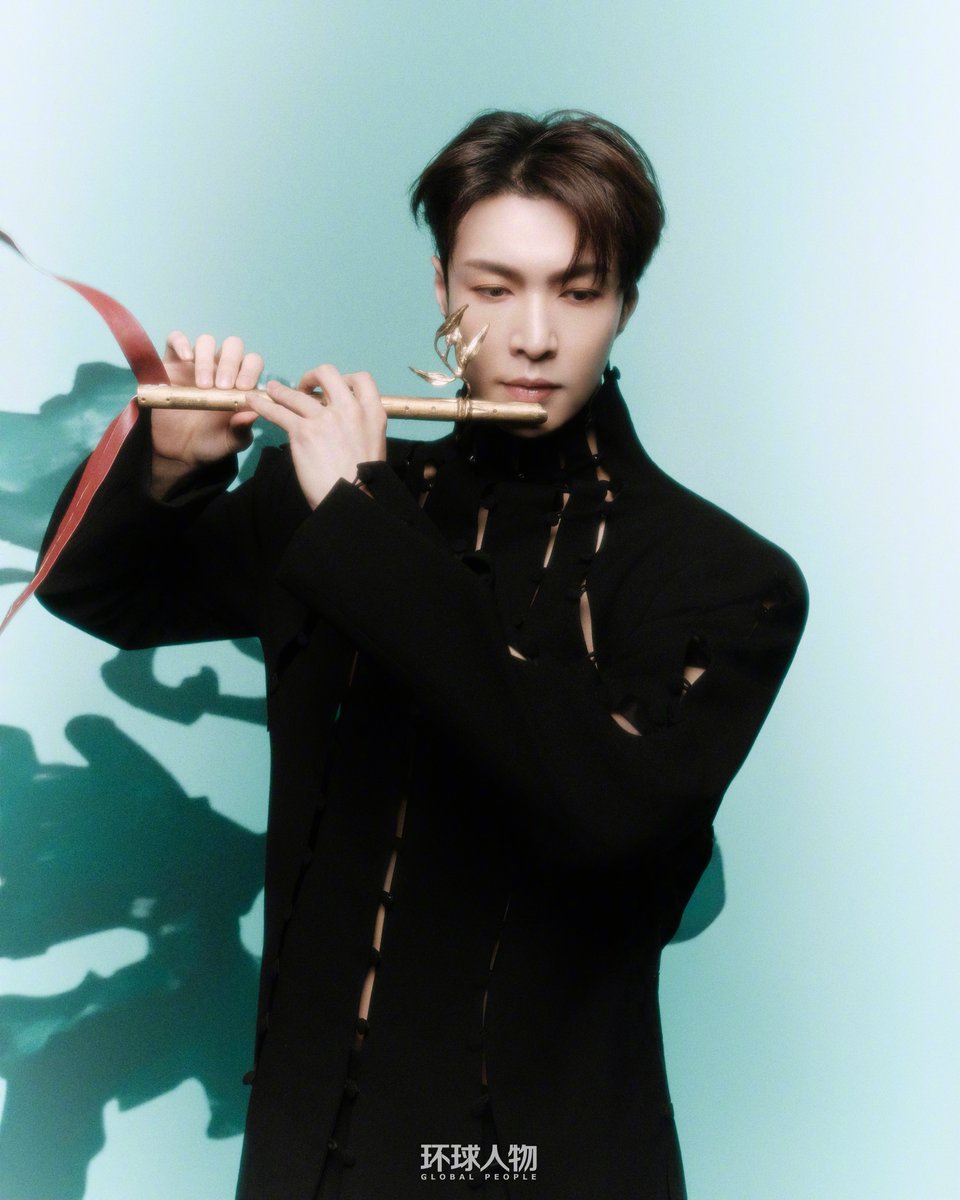 yixing archive โ tweet media