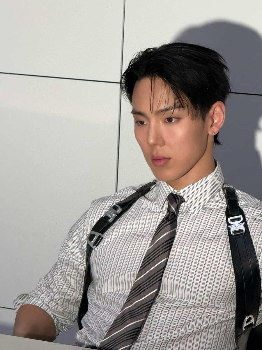 냠무 tweet media