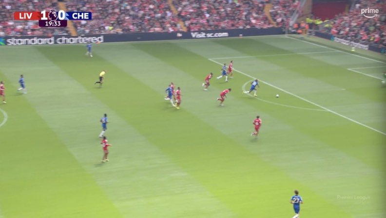 How did you miss that Pedro 😭😭

Best striker they say...
<a href="/Peace_Ezej/">Peacemaker🇳🇬💙💙💙</a> 
Come and see

#LIVCHE