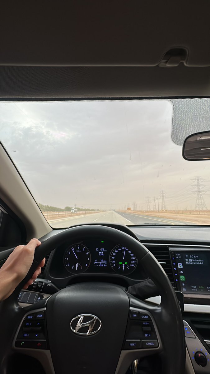 l_ey9's tweet photo. واحب الليل لأنك قمرته وضيه 
واحب النور لأنك نور هالدنيا https://t.co/urViahkEPq
