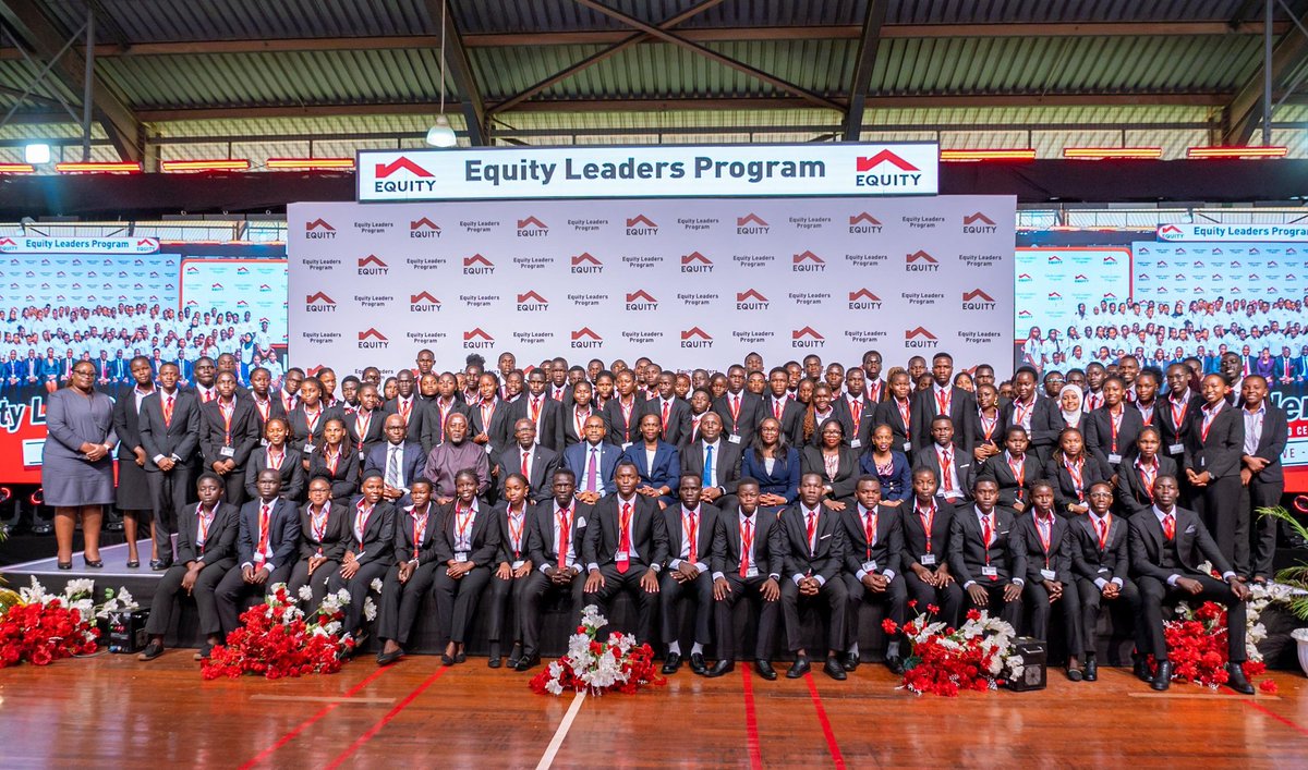 Uncleken256's tweet photo. They came. They learned. They rose.
The Equity Leaders Program Cohort5 scholars have officially been commissioned.
A new chapter is here and @UgEquityBank stepping into it together.
Here’s the bank's message to them
#EquityLeadersProgram
#EquityBankUganda https://t.co/Q52tO0H9z5