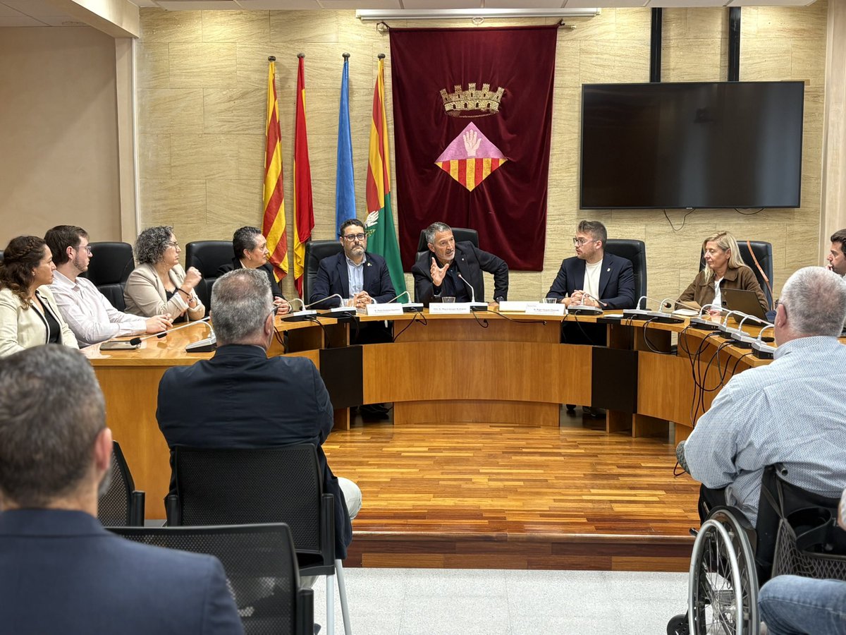 Empresa tweet media