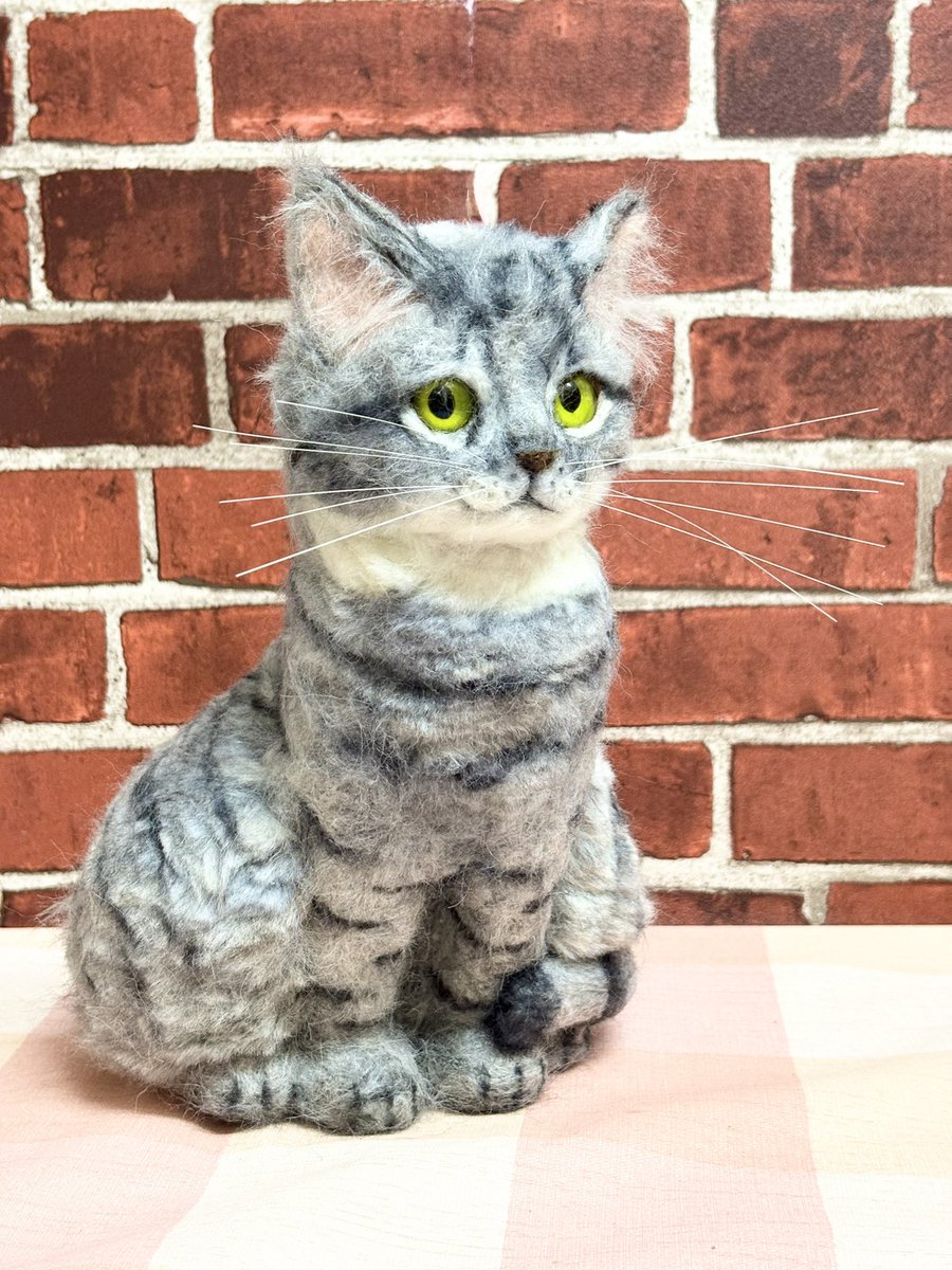 羊毛フェルトでサバトラ猫を制作しました ＃猫 #羊毛フェルト