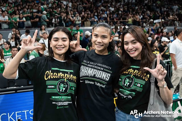 lrrn_mnl's tweet photo. Today, the team finally finished the job. A 14-0 sweep turned into a CHAMPIONSHIP. This one is also for you, Tyang Aby, and for the Lady Spikers' heartbreak in Season 76.

#UAAPSeason88 #DLSU https://t.co/kurvPBV2iB