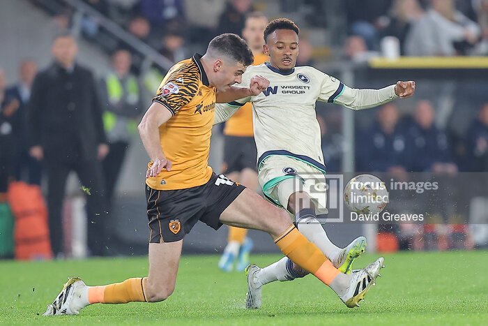 DaveG9268's tweet photo. Images from last night @EFL @HullCity v Millwall working for @FocusImagesLtd https://t.co/c7WCn2JPPo