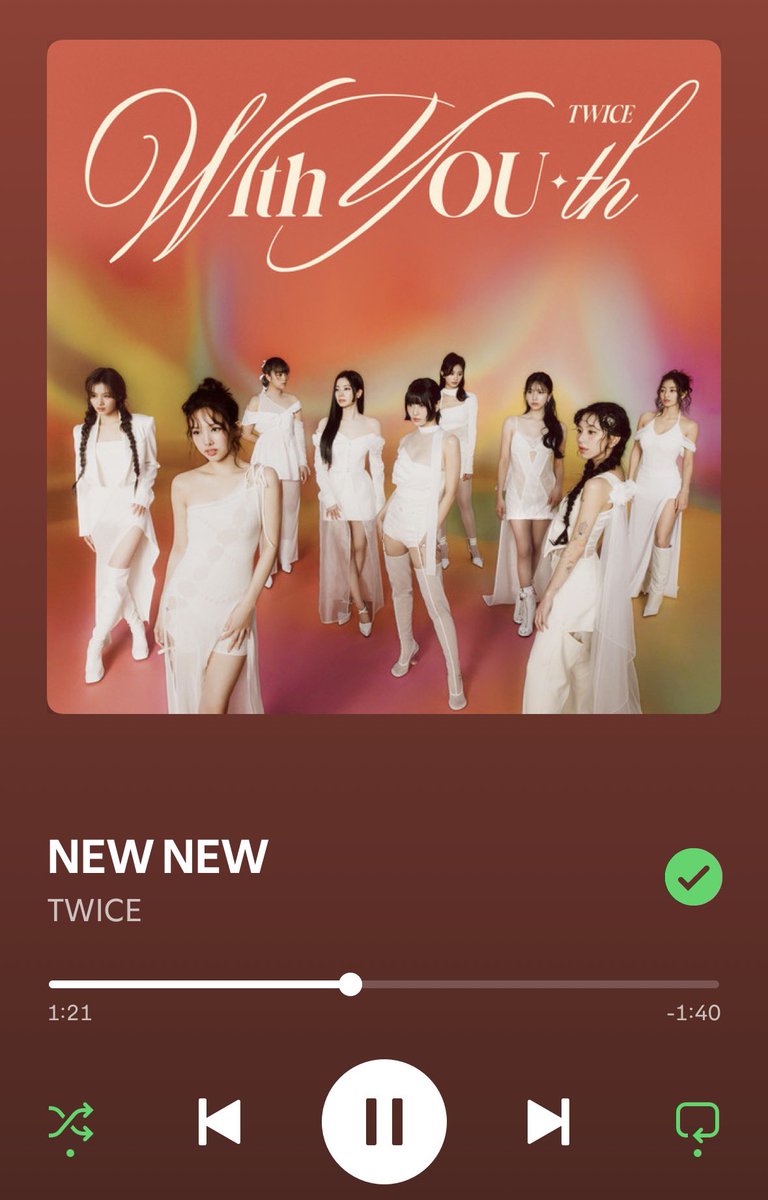 my_sana_0324's tweet photo. いつかこの曲をライブで聴ける日が来たらいいな🥹🥹Yes or YesとNEW NEWが1番好き。
#twice #newnew https://t.co/aCuKCPwSRU
