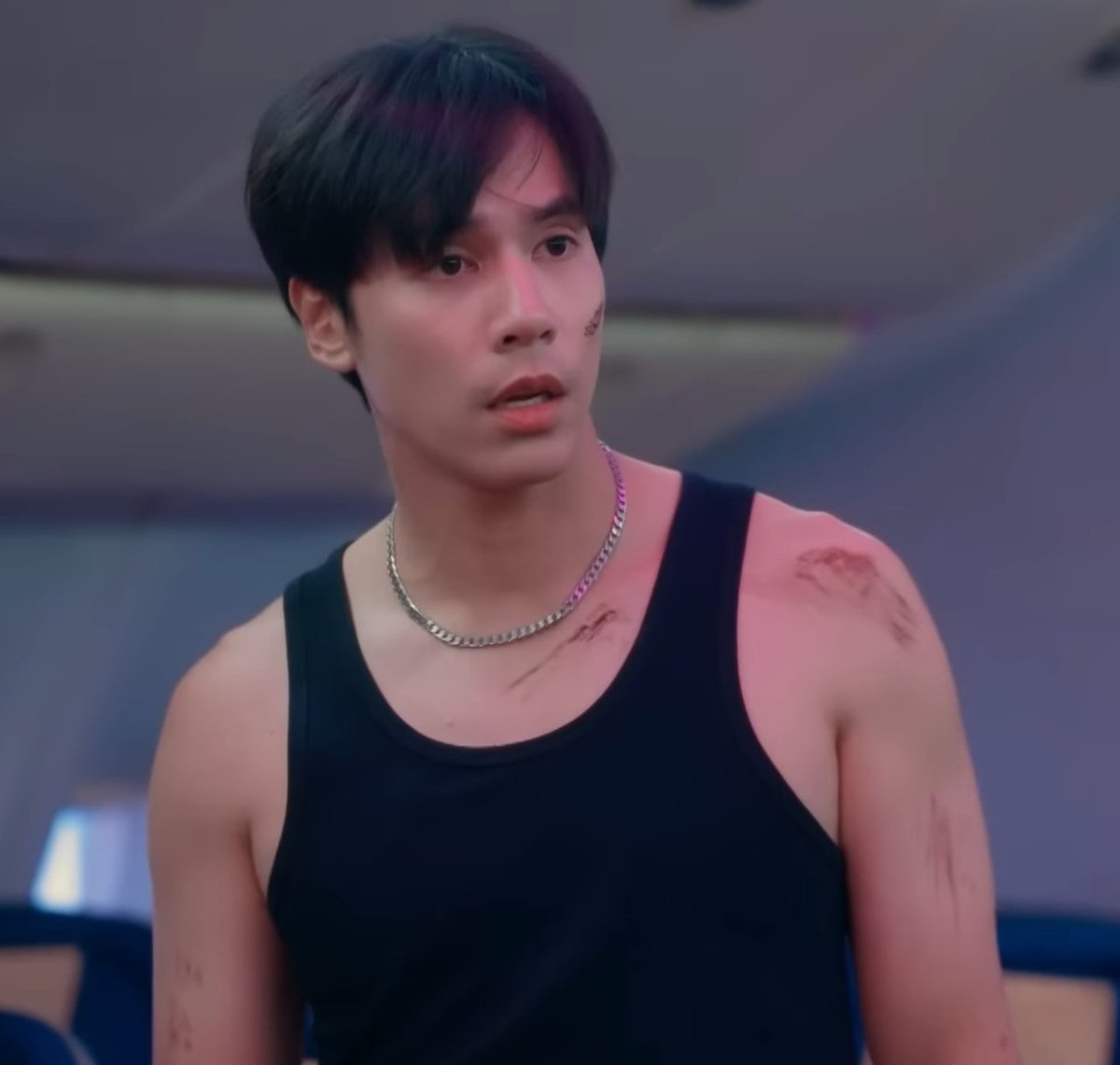 ลักษณะ : หล่อ ★★★★★
คุณภาพ : ดีเยี่ยม ★★★★★
ชื่อ : ยูร