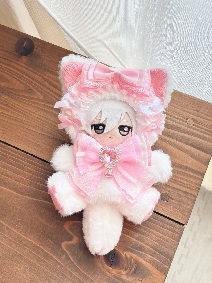 日向ぼっこ ピンクニットねこちゃん #ぬい服 #推し活