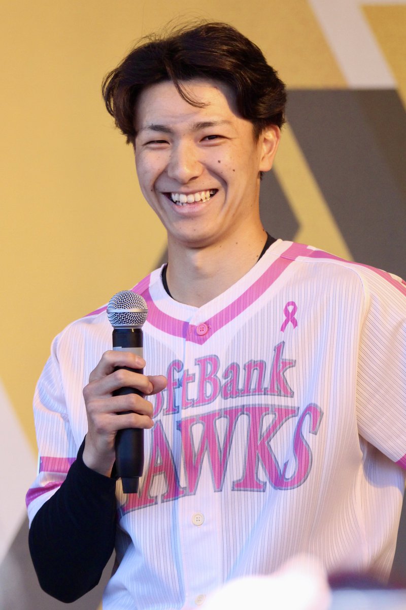 トークショー・ハイタッチ会は
上沢さんと藤原くんの
師弟コンビでした🤲🏻🌟
終始笑顔で
あたたかいトークショーだった🎀✨