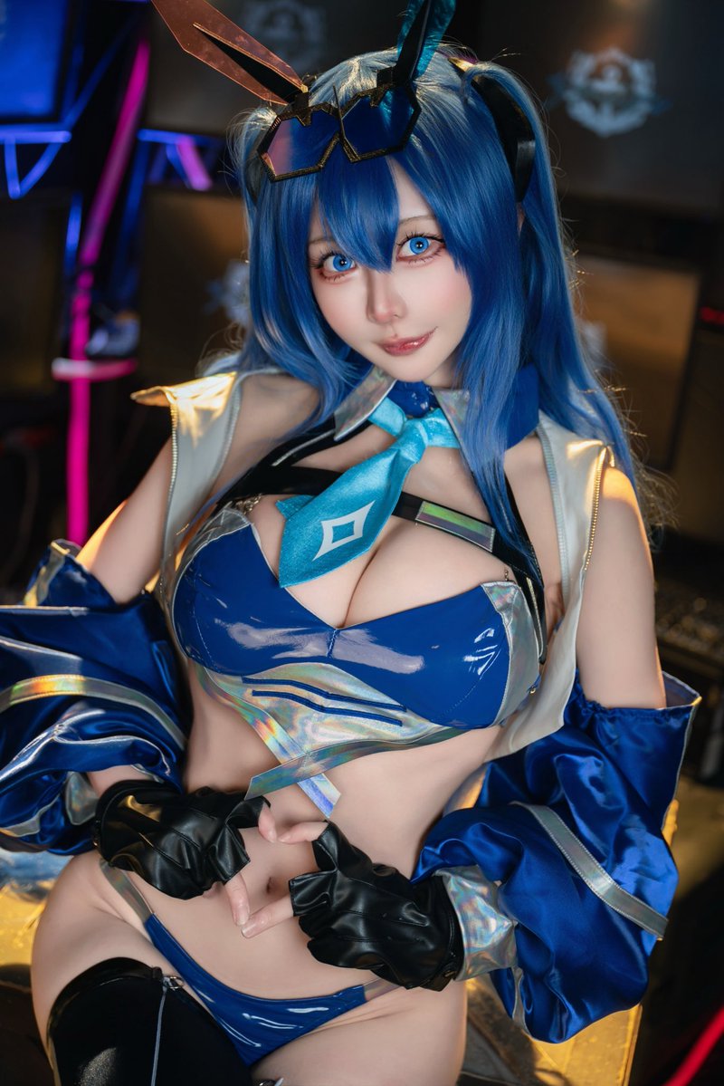 終於等到你了Honey！
比賽前來個祝福吧～
啾💋

#碧藍航線 #azurlane  #碧藍航線花園  #漆黑的超极速前奏 #碧藍航線紐澤西 https://t.co/78Ak6XAIP9