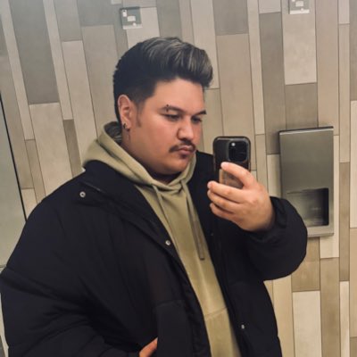 chubbyboyLDN's tweet photo. #NewProfilePic https://t.co/7gYQ7SWdTr