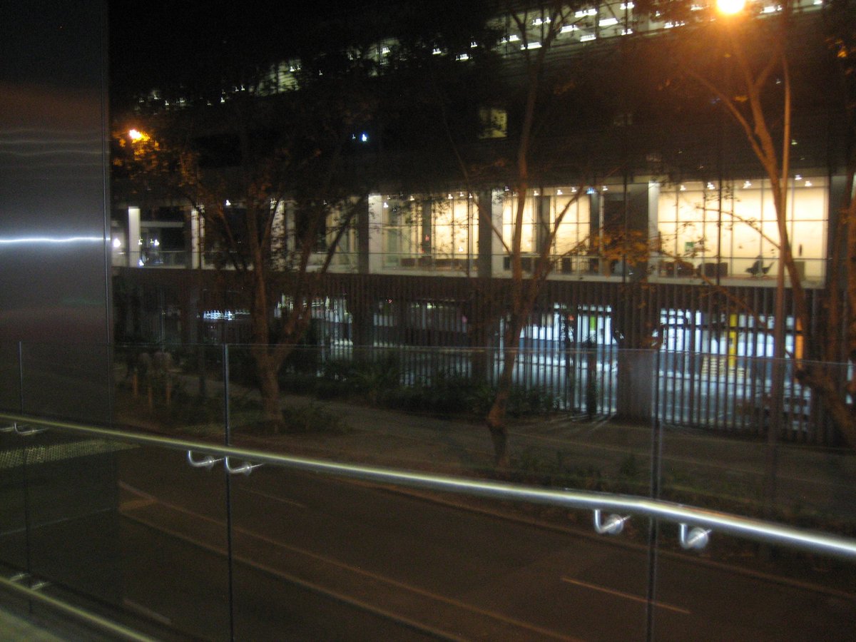 citroaka's tweet photo. 夜景(歩き続いて撮影してたんです)🙈 https://t.co/SjNA1Ac26q