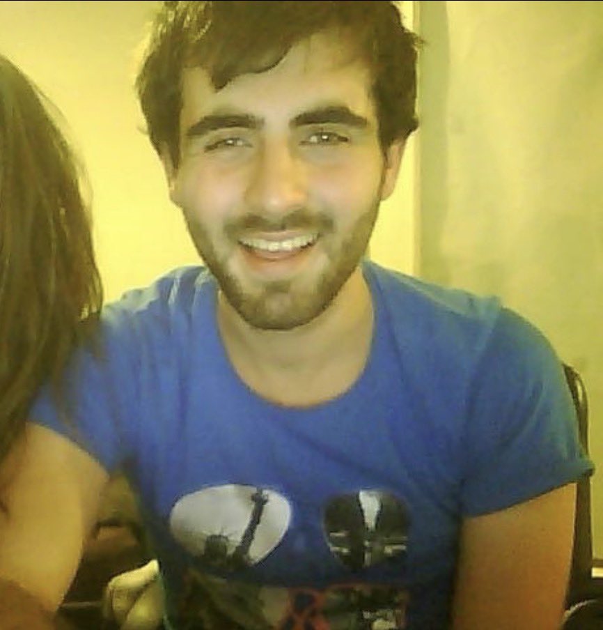 letotpec's tweet photo. (2011) j’avais 19 ans haha 

Mettez vous aussi la plus vieille photo de vous https://t.co/2Elwa1ayuQ