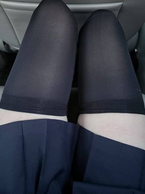 老实交代，你们做爱时最喜欢看女生什么表情？是害羞脸红还是爽到哭？ https://t.co/JQO0KA7XbY