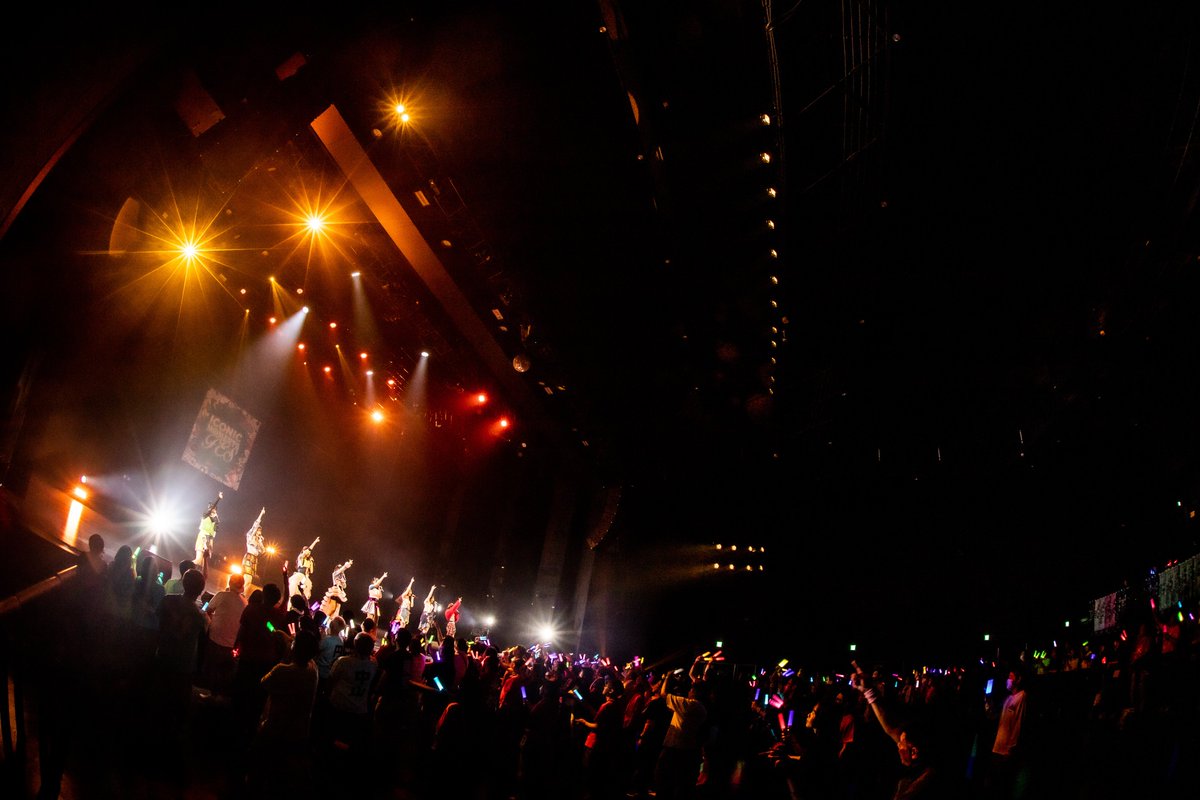 iml_sp's tweet photo. ✩˖┈┈┈┈┈┈┈┈┈┈┈┈┈┈┈✩˖
         ICONIC MOMENTS FES！
　DAY1 公演終了いたしました🎶
✩˖┈┈┈┈┈┈┈┈┈┈┈┈┈┈┈✩˖

ご来場いただきましてありがとうございました！
#ICONICMOMENTSFES にて沢山の感想お待ちしてます📮

明日のDAY2も当日券販売！
🎫 >> https://t.co/JAldg8tQg0
※お支払いはクレジットカードのみとなります。
※予定枚数達し次第終了となります。

📢当日のご案内をご確認うえご来場ください。

#COMTECPORTBASE
@MATSURI_6_O 　@ocha_norma 

📸:@reconyan