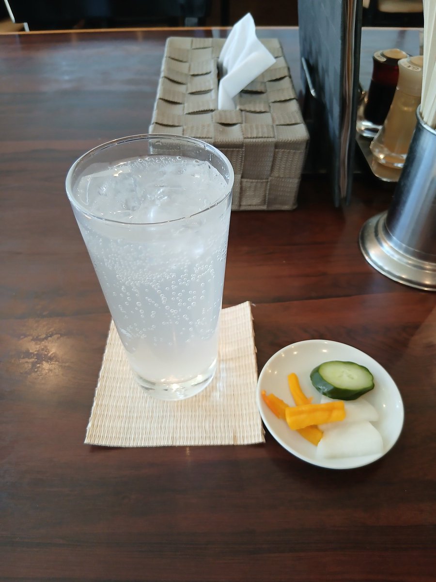 hide0225 小池英夫　2026年も頑張り食べ歩きます😋 tweet media
